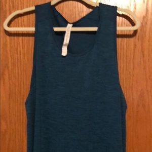 lululemon tank, worn once.